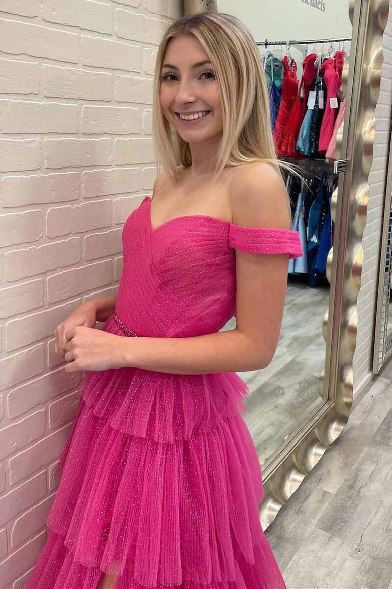 Vestido de fiesta de varios niveles, alto-bajo y con hombros descubiertos